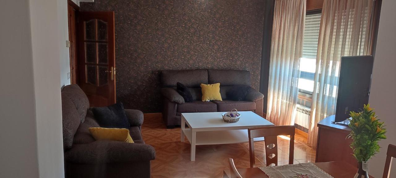 Piso Muy Grande Apartment โมอาญา ภายนอก รูปภาพ